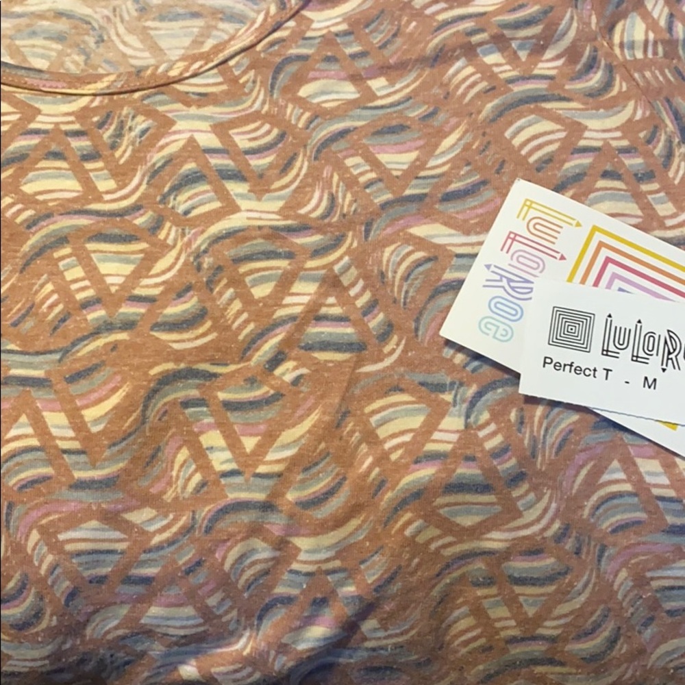 Lularoe Perfect T